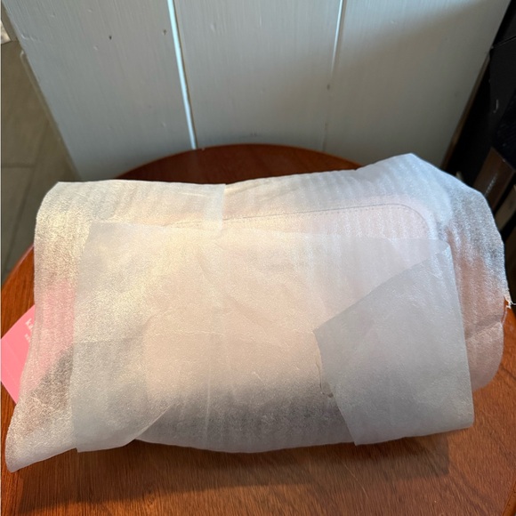 NWT Kate Spade Staci Dual Zip Around Crossbody (Light Rose) - Picture 8 of 9